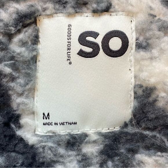 SO Black and White Swirl Design Fleecy1/4 Zip Pullover Size Medium - Picture 3 of 11